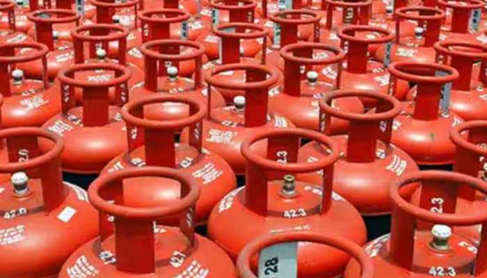 Commercial LPG Cylinder Prices Hiked By Rs 15.50, No Change In Domestic Rates