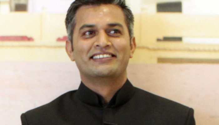 Neeraj Ghaywan Clarifies Compensation Row Around ‘Homebound’: Says Family Received More Than Token Rs 10,000