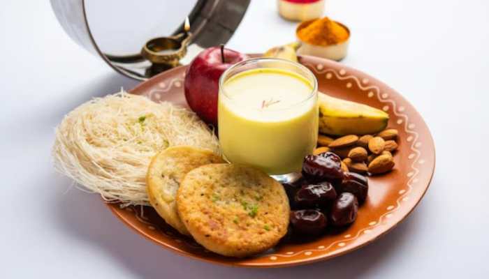 Karwa Chauth 2025: What Is Sargi? Know Rituals, And Essential Food Items