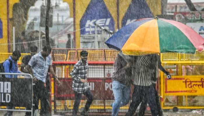 Weather Update Today: Delhi-NCR Witnesses Rain; Cyclone 'Shakhti' Weakens; Jammu Schools To Remain Shut - Check IMD Forecast
