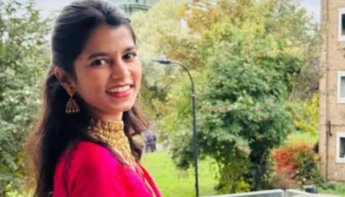 Folk Singer Maithili Thakur Hints At Political Entry Ahead Of Bihar Elections, Says 'I Am Waiting For An Official Announcement'
