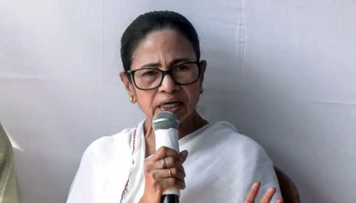 Political Tensions Erupts In Bengal: Mamata Banerjee Targets CEO, Warns Riots Over SIR; BJP Demands Action