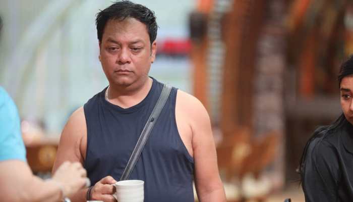 Bigg Boss 19 Day 50, Weekend Ka Vaar Highlights: Zeishan Quadri Evicted, Jamie Lever Enters as Farah Khan