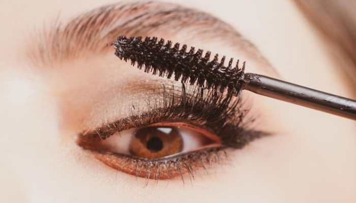 Bold &amp; Beautiful Lashes – Mascara Picks for Diwali