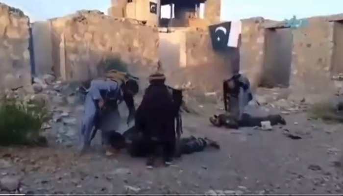 Afghanistan-Pakistan Border Clash: Taliban Unleashes Wrath On Munir's Army, Videos Go Viral; Claims Control Of Many Checkposts