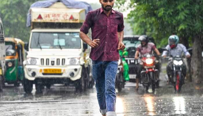IMD Weather Forecast: Heavy Rain Alert For 8 States; Delhi AQI Hits 'Very Poor' As Cold Sets In