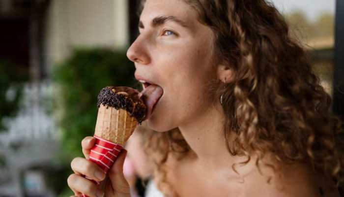 The Sugar Trap: How Sweet Cravings Impact Women’s Hormones And Weight 