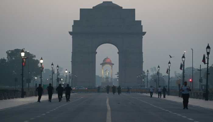 Delhi AQI Hits 369 'Very Poor' Pre-Diwali: Air Quality Forecast And Worst Affected Areas