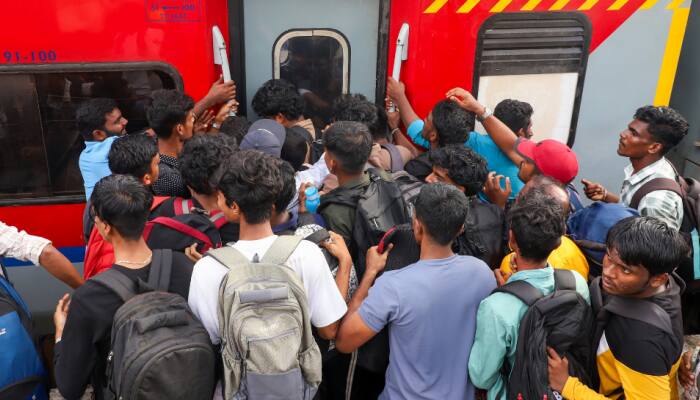 Diwali 2025: After Delhi-NCR, Chennai Witnesses Huge Rush On City Roads And Terminals