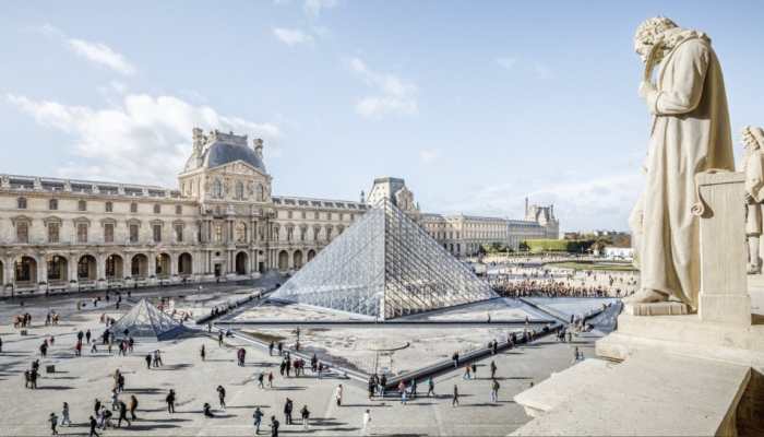 Louvre Museum Shut Down After Confirmed Robbery, Culture Minister Rachida Dati Investigates | VIDEO