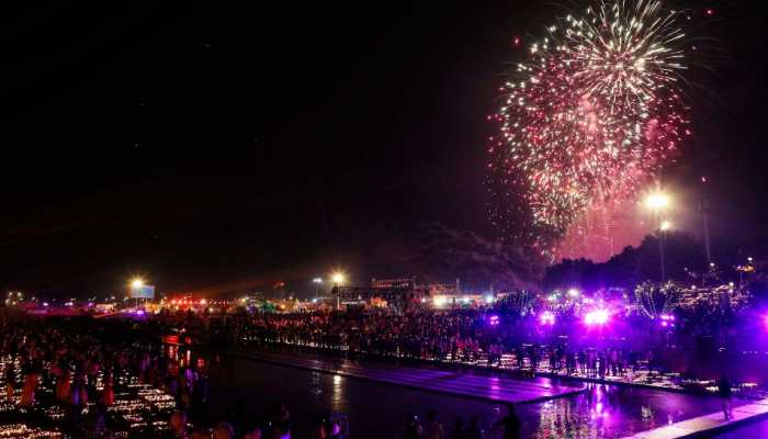 Majestic! Ayodhya Lights 26 Lakh Diyas, Creates 3 World Records - Guinness Book Bows To Bharat's Glory | Watch