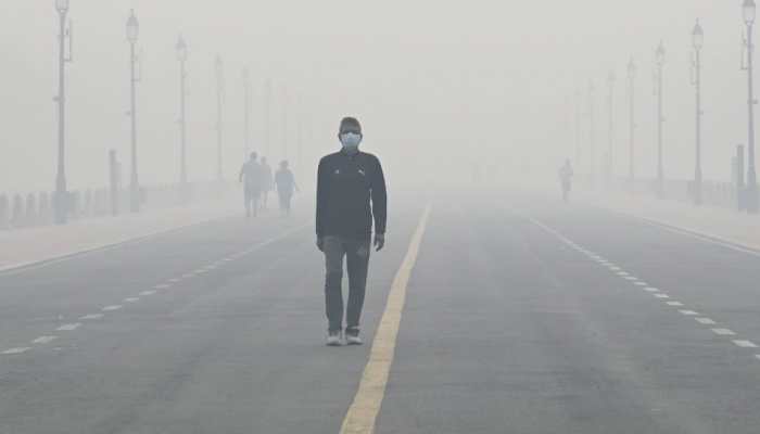 Delhi Suffocates As Post-Diwali Pollution Plunges AQI Into 'Very Poor' And 'Severe' Zones; Reddit Erupts With Viral Outrage