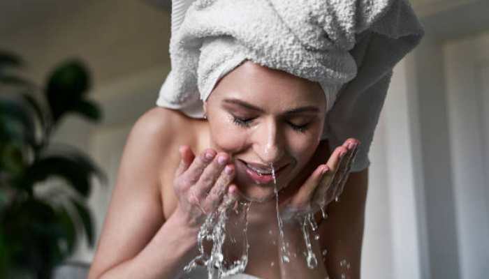 Top Gentle &amp; Brightening Face Washes
