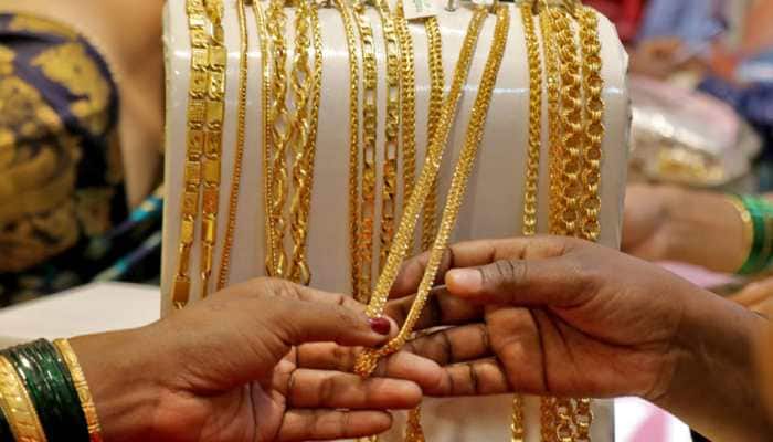 Gold, Silver Prices Ease On MCX As Dollar Strengthens