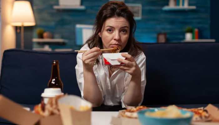 8 Simple Tricks To Stop Evening Cravings Naturally