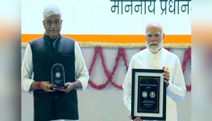 150 Years Of Vande Mataram: PM Modi Inaugurates Nationwide Celebrations, Unveils Commemorative Stamp And Coin