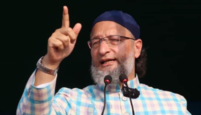 Owaisi Censures Tejashwi Yadav For 'Thinking' People With Beards, Topis Are Extremists