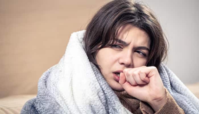 Suffering From Cough And Throat Pain Due To Pollution? Try These 8 Natural Home Remedies For Instant Relief