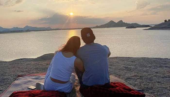 Meet Bollywood's Hottest Couple: When They First Met He Was 20 & She Was 9, They Enjoy Rs 895 Cr Combined Net Worth; Today He Is 43 & She Is 32...