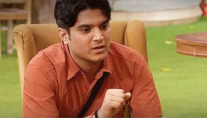 Bigg Boss 19: Mridul Tiwari’s Shocking Mid-Week Eviction Leaves Fans Heartbroken