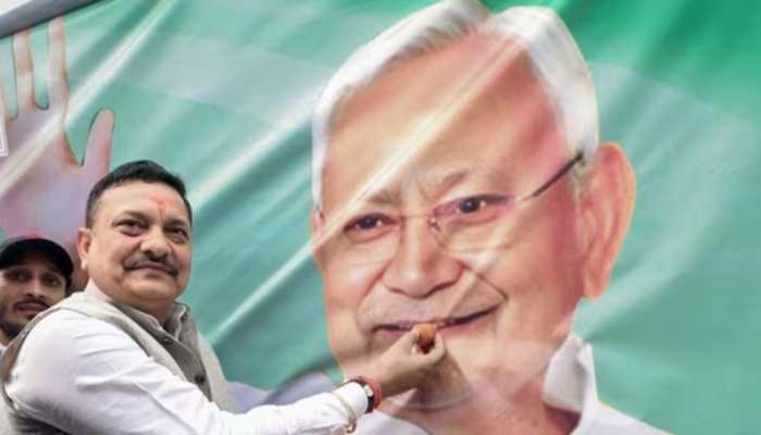 Bihar Election Results 2025 Have Internet ROFLing: Tejashwi, Rahul, Nitish Become Meme Material