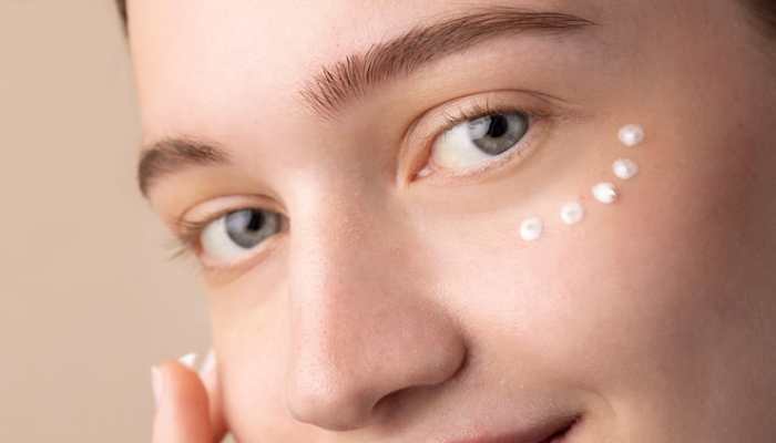 Brightening and Revitalizing Eye Creams for Dark Circles