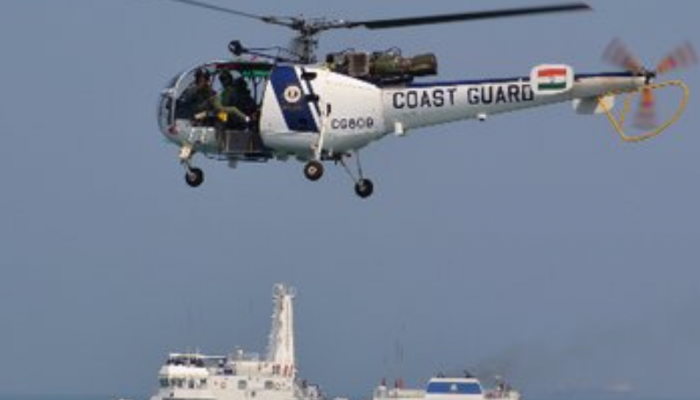 Indian Coast Guard Apprehends Bangladeshi Trawler With 29 Fishermen In Kolkata