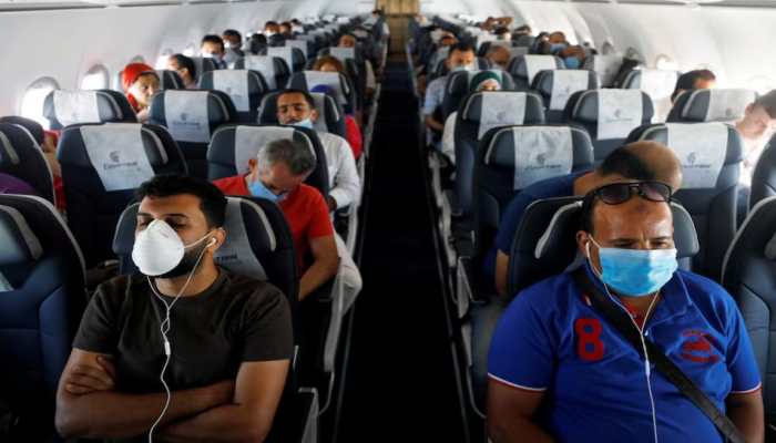 Don’t Board Your Next Flight Until You Read This: Doctors Reveal Mid-Air Survival Rules