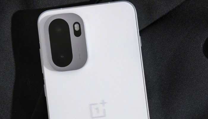 OnePlus 15R Likely To Launch In India; Could Debut With 7,800mAh Battery- Read