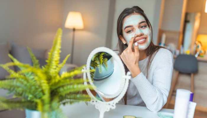 Struggling With Dry And Dull Skin? Check Out These 5 Hydrating Face Masks For Smooth, Soft, And Radiant Skin