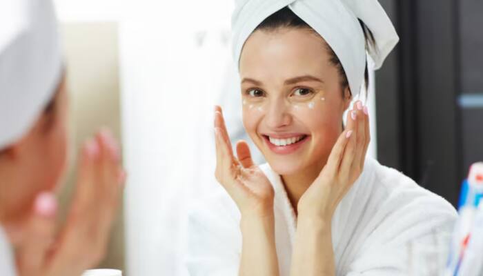 Why Gen Z Chooses A Natural Glow Over Dramatic Heavy Makeup — 8 Reasons You Must Know