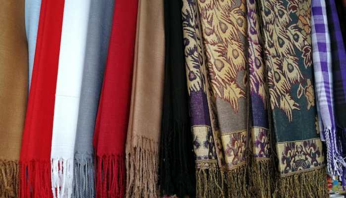 Women’s Shawls – Elegant, Warm &amp; Versatile Winter Wraps