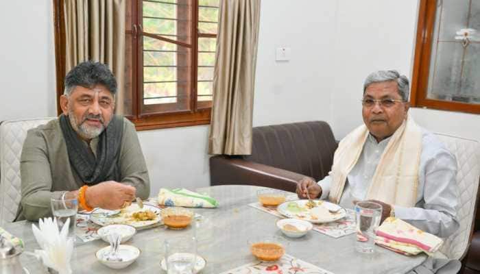 'No Differences': Siddaramaiah, Shivakumar Share Same Table Amid Power Tussle In Karnataka