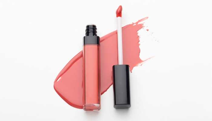 Shiny &amp; Nourishing Lip Gloss Collection