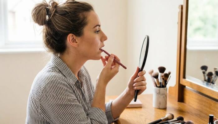  Best Lip Liners On Myntra To Shape And Define Your Look
