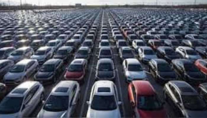 Auto Sector Shines In Festive Quarter; PV Sales Up 12%, Two-Wheelers 18%