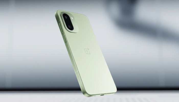 OnePlus 15R India Launch On December 17: Chipset, Battery, 4K 120fps Recording, And Charging Details Confirmed; Check Expected Price 
