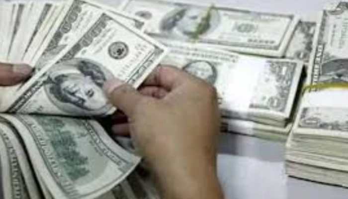 India’s Forex Reserves Decline USD 1.88 Billion Even As Gold Holdings Increase