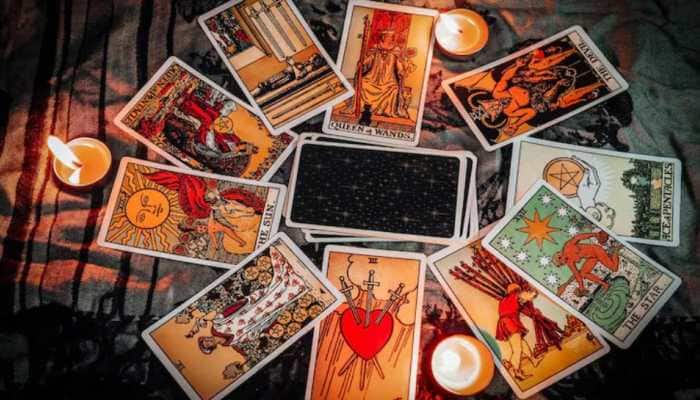 Tarot Card Reading Horoscope Today For December 08: Emotional Harmony Flows Beautifully Today, Zodiacs