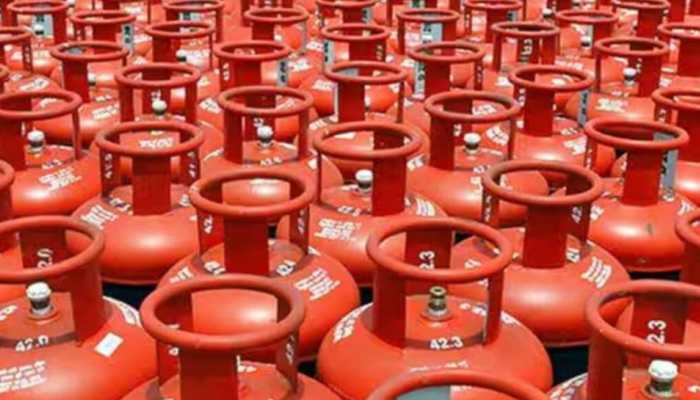 Price Of LPG In India Is Much Lower Than Pakistan, Sri Lanka &amp; Nepal: Hardeep Puri