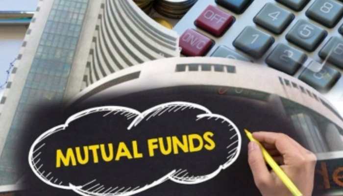 BSE, Department Of Posts Enter Agreement To Expand Mutual Fund Access Across India