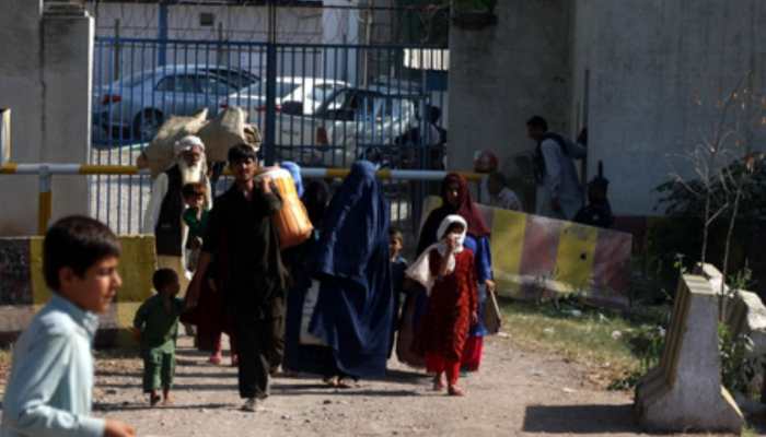 Pakistan, Iran Forcibly Deport Over 10,000 Afghan Refugees In Two Days