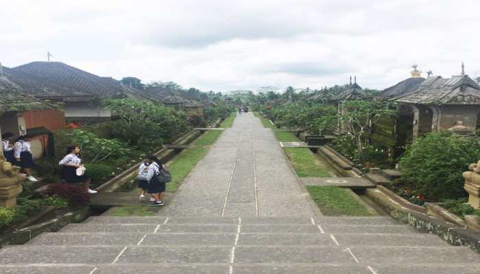 Not In India: This Is World’s Cleanest Hindu Village, Has Seen No Crime For 700 Years