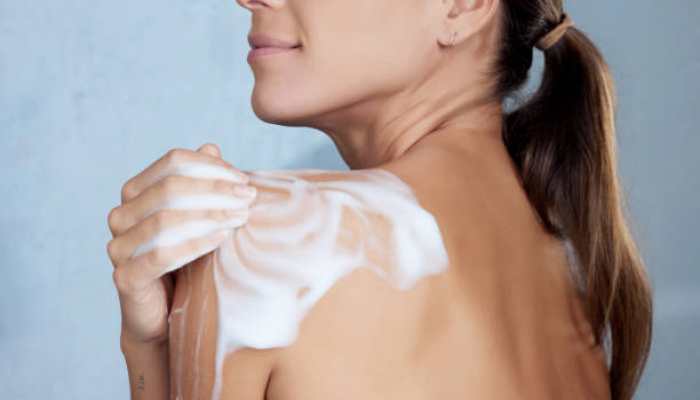 Refreshing &amp; Nourishing Shower Gel for Smooth, Soft Skin
