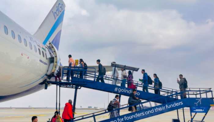 IndiGo To Compensate Stranded Passengers With Rs 10,000 Travel Vouchers After Large-Scale Flight Cancellations From 26 Dec 
