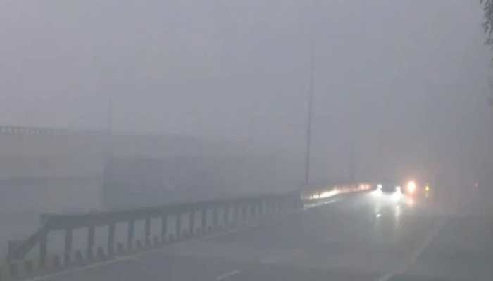 As Toxic Smog Chokes Delhi, City Seals Its Borders; Thousands Fined Under Emergency GRAP-IV Crackdown