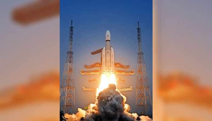 ISRO's Massive Christmas Eve Gift: LVM3 Rocket Puts 'Largest-Ever' Communication Satellite Into Orbit | WATCH