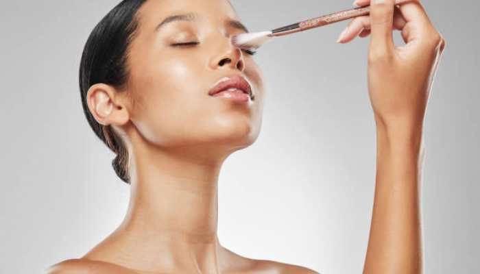 Highlighters – Radiant Glow, Luminous &amp; Buildable