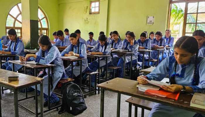 School Assembly News Headlines Today (Dec 26): Top 7 India, World &amp; Weather Updates + Thought of the Day