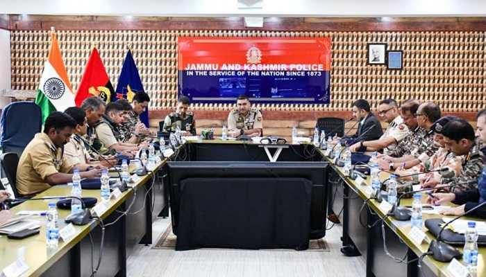 'Keep an Eye On Threats': IGP Kashmir VK Birdi Issues Directives In Security Review Ahead Of Tourist Season